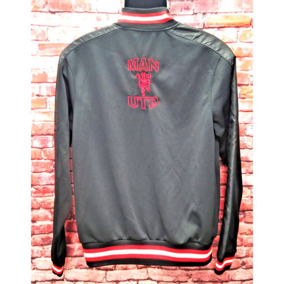 Manchester United Track Jacket Mens Medium Black Soccer Sports Zipper Pockets - Picture 2 of 10